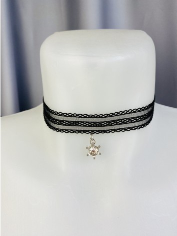 Dámský černý choker s přívěskem 1